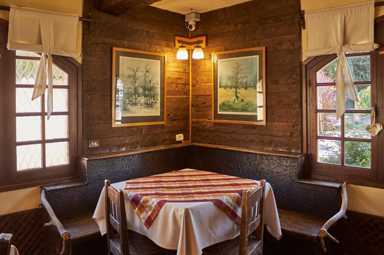 Hosteria La Posta Del Cazador San Martín de los Andes Екстериор снимка