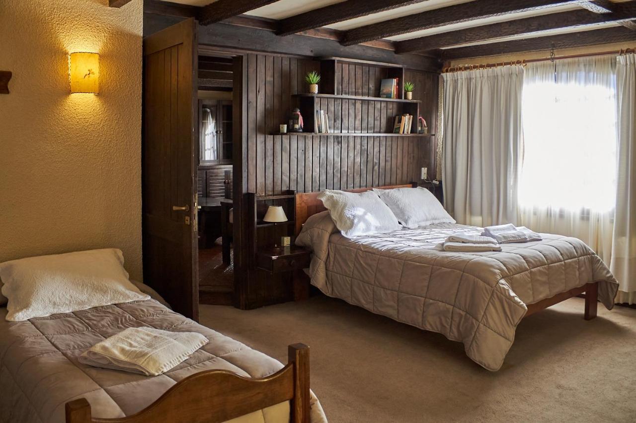 Hosteria La Posta Del Cazador San Martín de los Andes Екстериор снимка