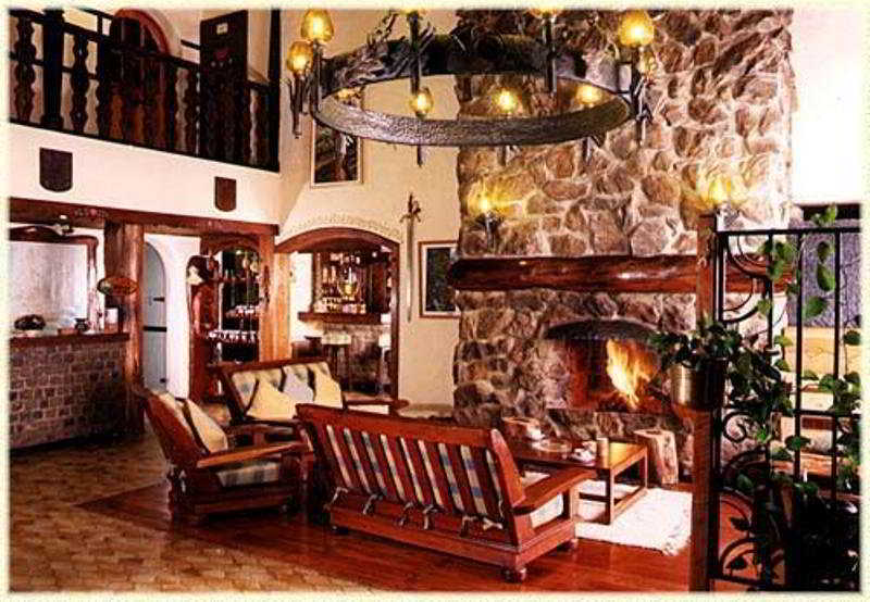 Hosteria La Posta Del Cazador San Martín de los Andes Екстериор снимка